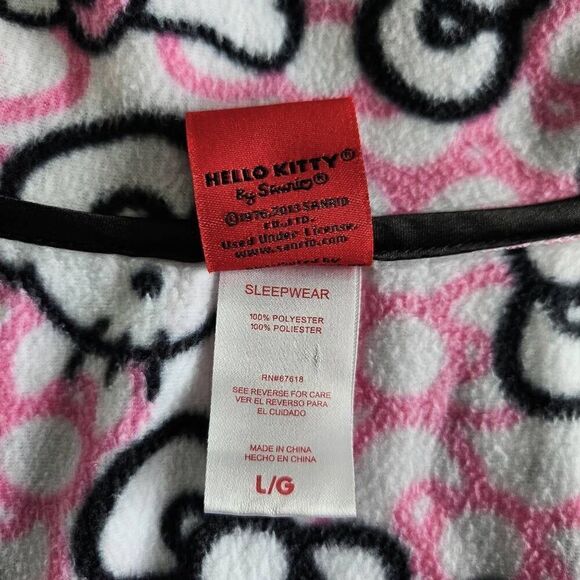 hello kitty fleece pajama top - Picture 6 of 6